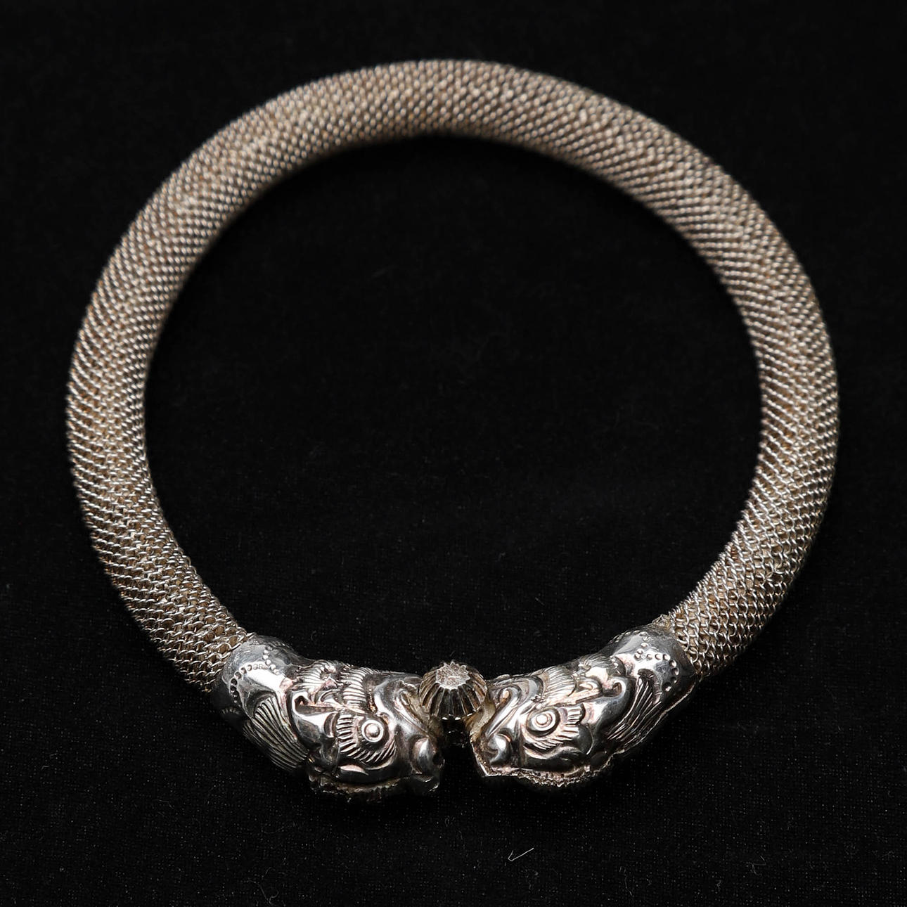 RANNEKORU HOPEAA, 28,7 GR.