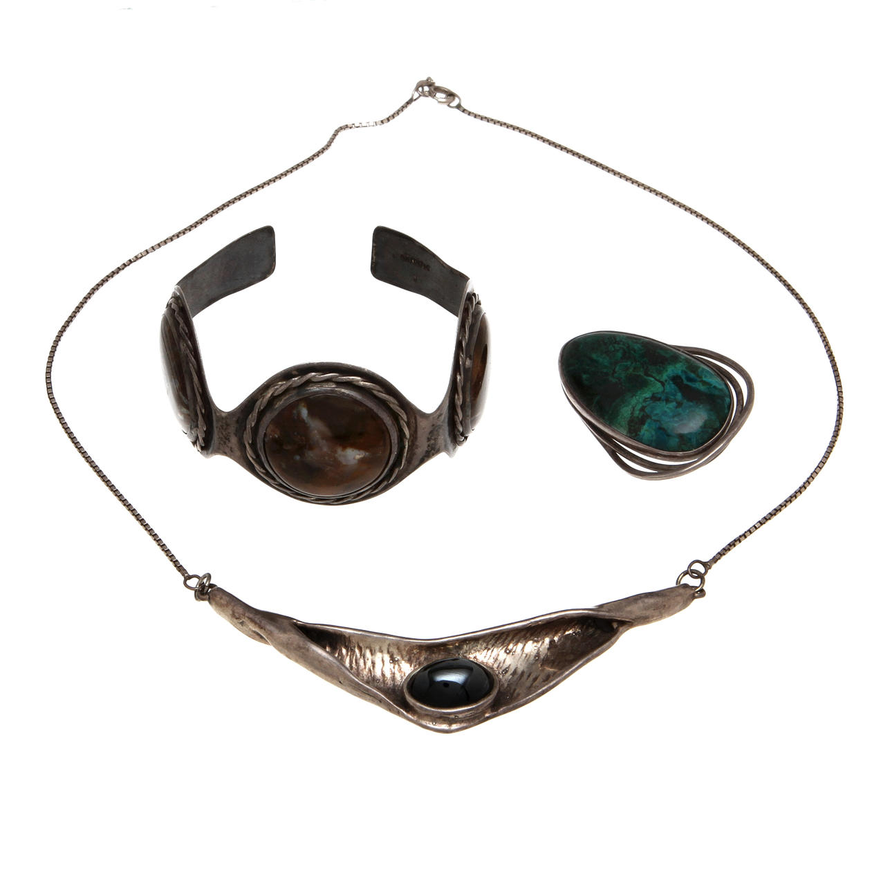 ARMRING, BROSCH samt HALSBAND, silver.