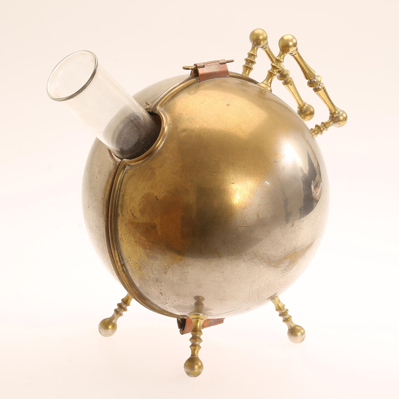 KAFFEPUMPA, glas och metall, 1900-tal.