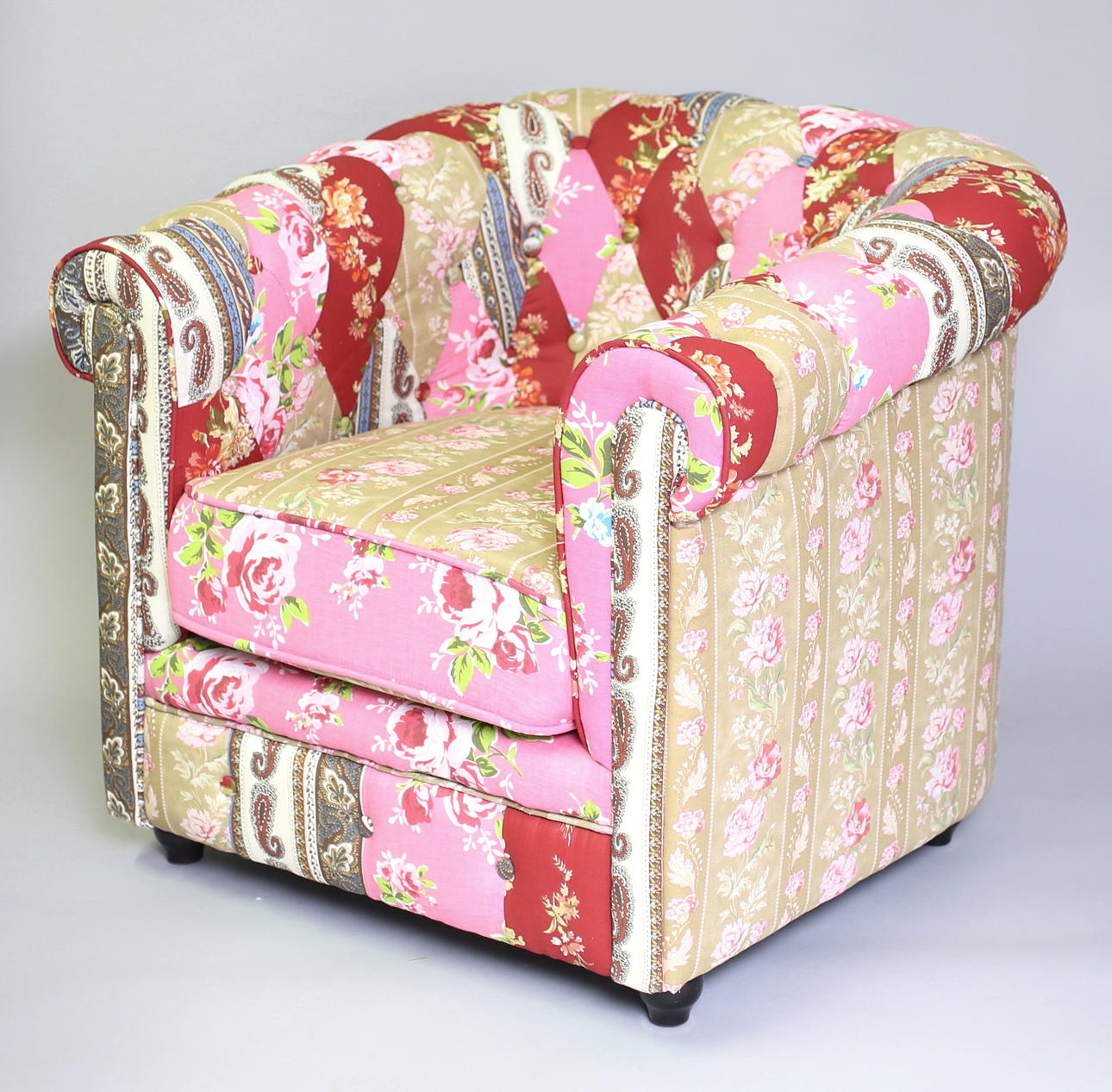 NOJATUOLI, tilkkutyyliin.