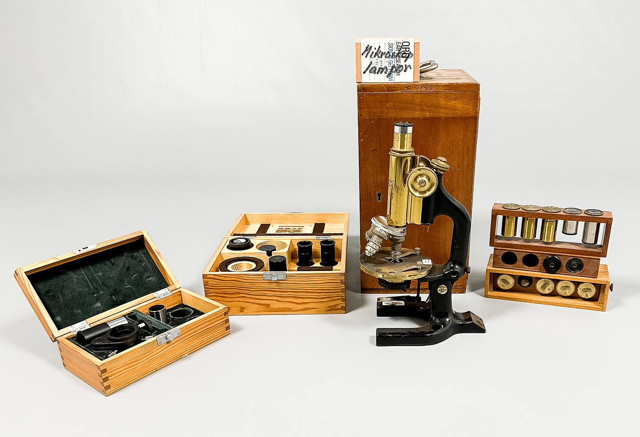 MIKROSKOP & TILLBEHÖR, Preislers, Malmö.