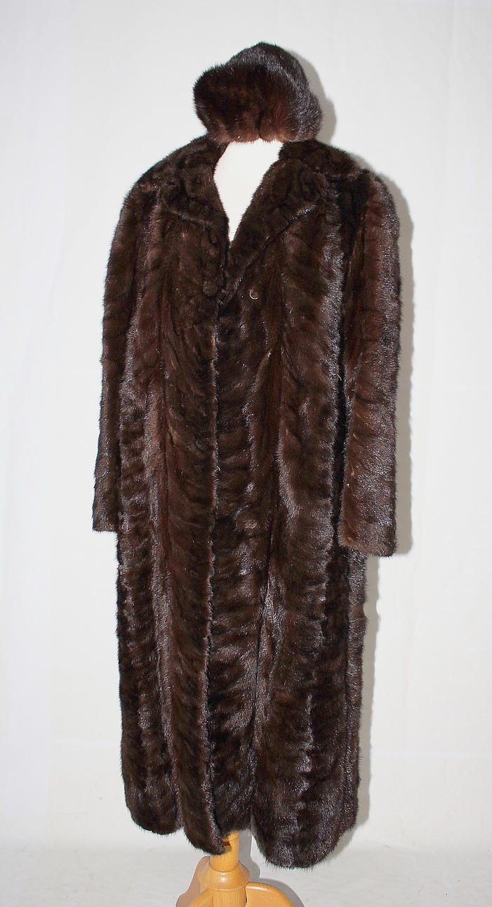 PÄLS med HATT, mink, " Päls Bruno" storlek ca 38/40.