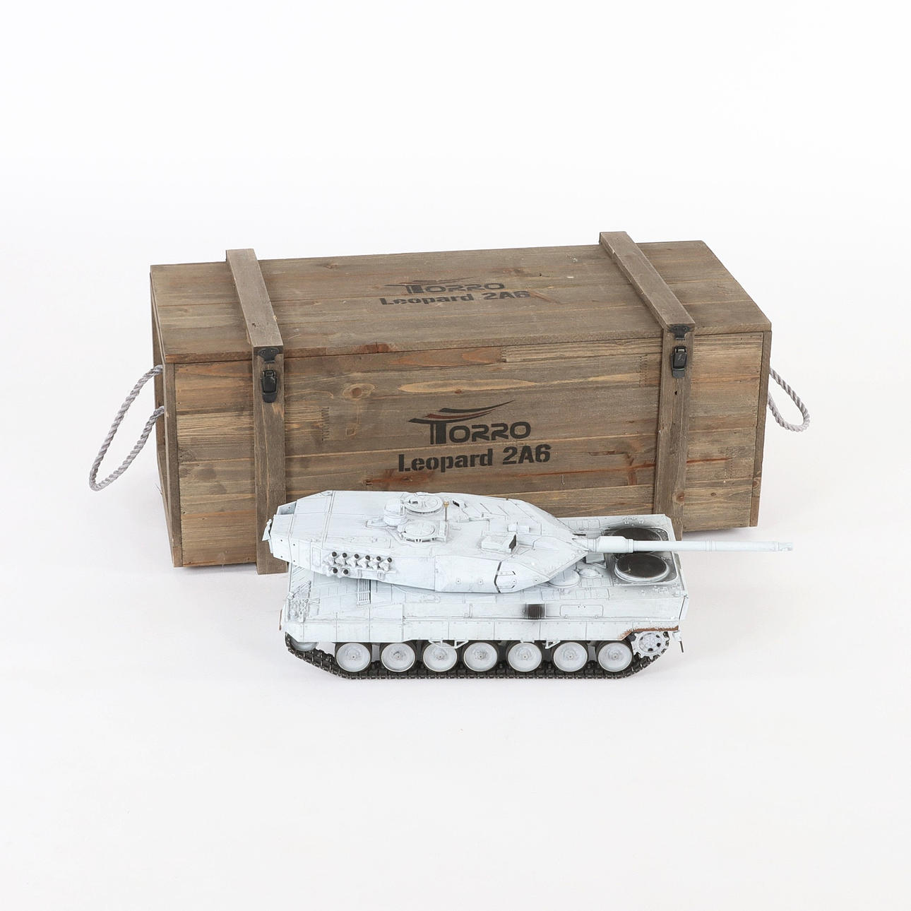 RADIOSTYRD STRIDSVAGN, Leopard 2A6 Torro, Cal 6 mm.