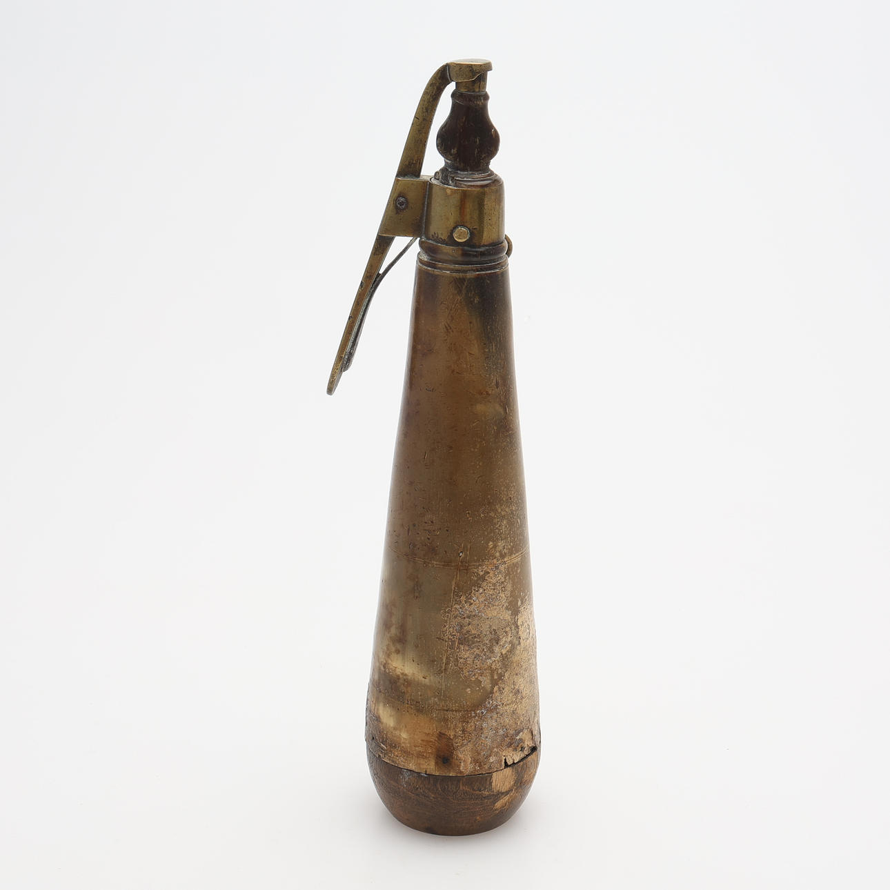 A DANISH MILITARY GUNPOWDER HORN FROM AROUND 1800. Weapons & Militaria ...