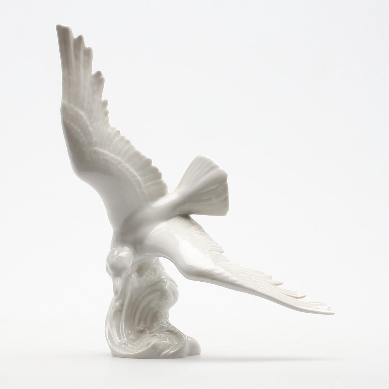 SKULPTUR, föreställande fågel, Dresden, Tyskland, porslin, 1900-tal.