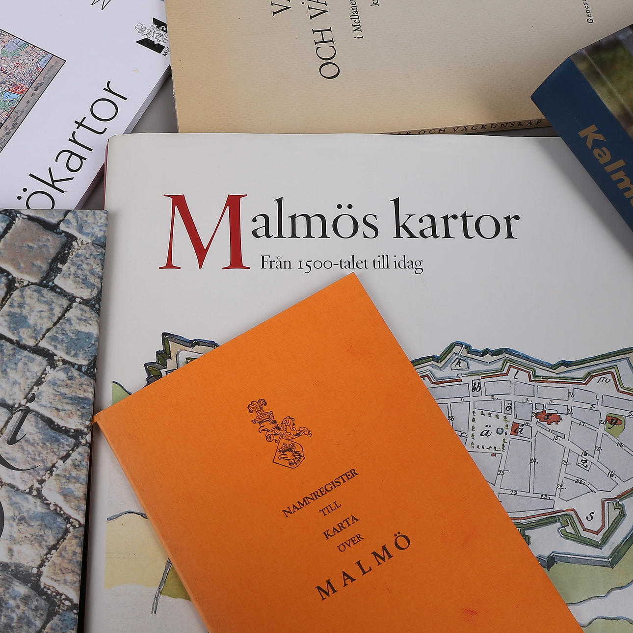 LIBROS SOBRE MAPAS Y NOMBRES DE CALLES, 6, 1900/2000.