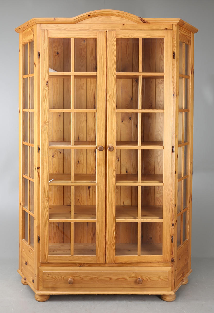 VITRINSKÅP, glas och furu, 19/2000-tal.