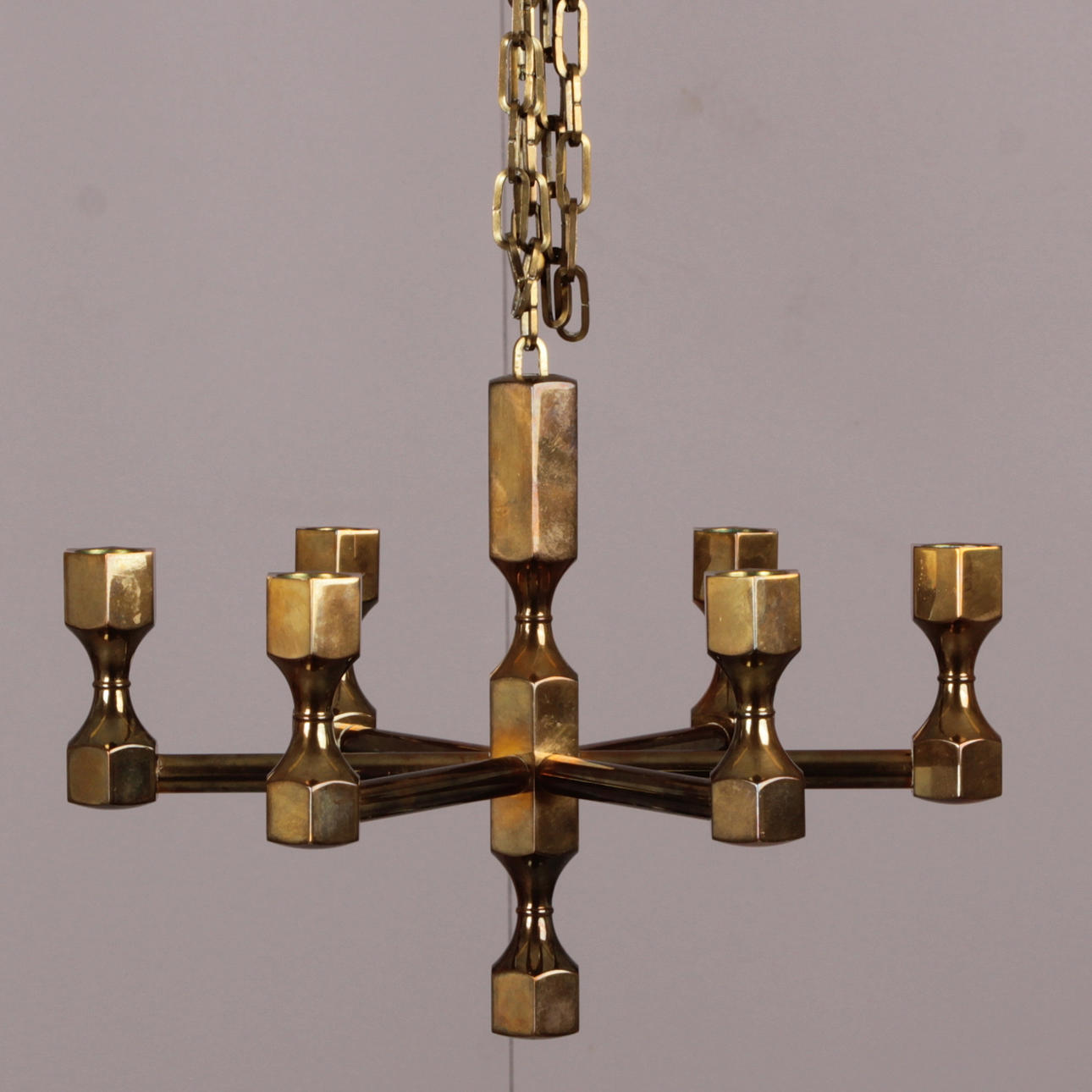 LJUSKRONA, mässing, Metallslöjden Gusum, 1974.