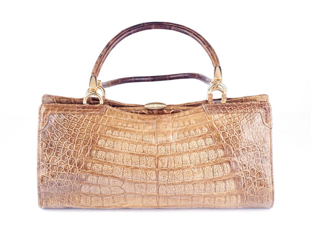 KROKODIL LÄDER HANDVÄSKA. 2:a hälften av den 20: e århundrade.