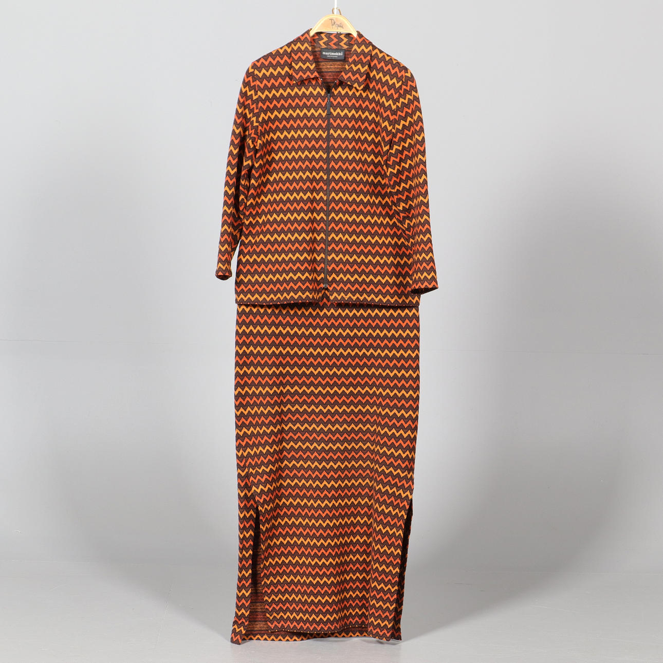 NEDERDEL og SWEATER, Marimekko, Finland.