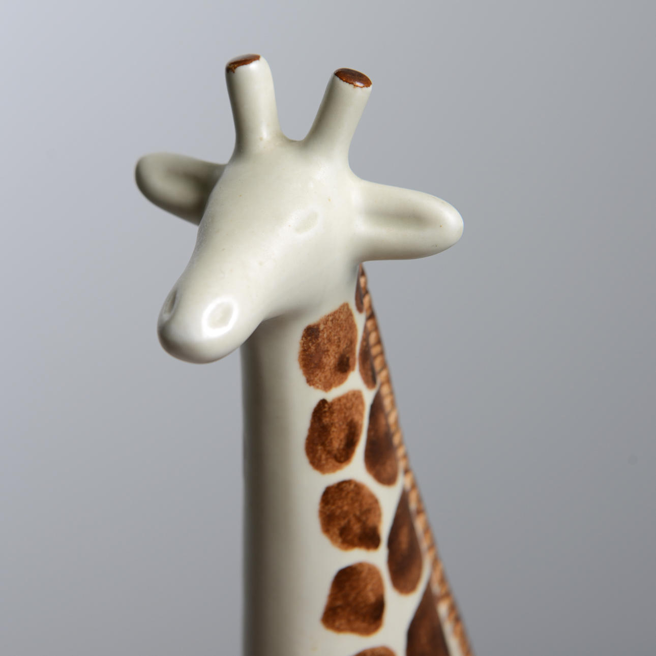 TAISTO KAASINEN. Figure, giraffe, Arabia. Ceramics & Porcelain