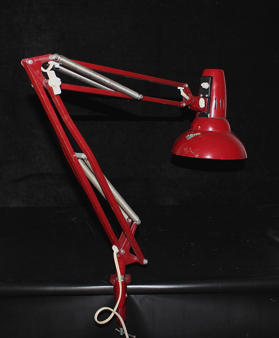 INDUSTRILAMPA, metall, röd, Femo typ A9.