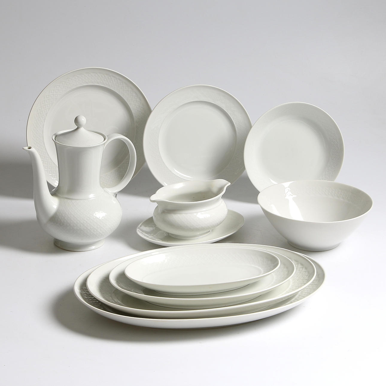 MATSERVIS, 44 delar, porslin, Seltman Weiden, Bavaria, Tyskland. 1900-talets mitt.