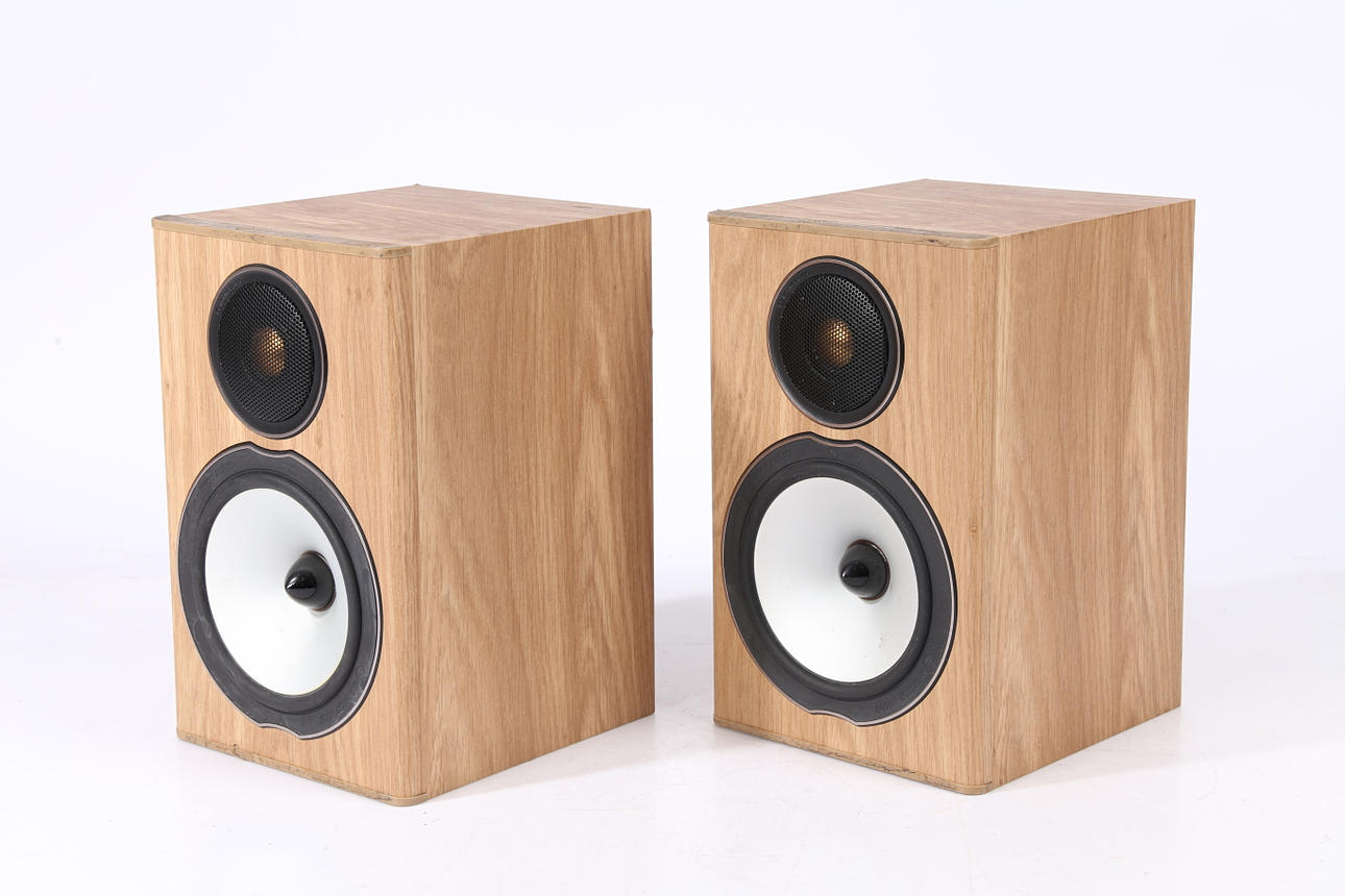 A PAIR OF MONITOR AUDIO BRONZE BX1 SPEAKERS. Miscellaneous