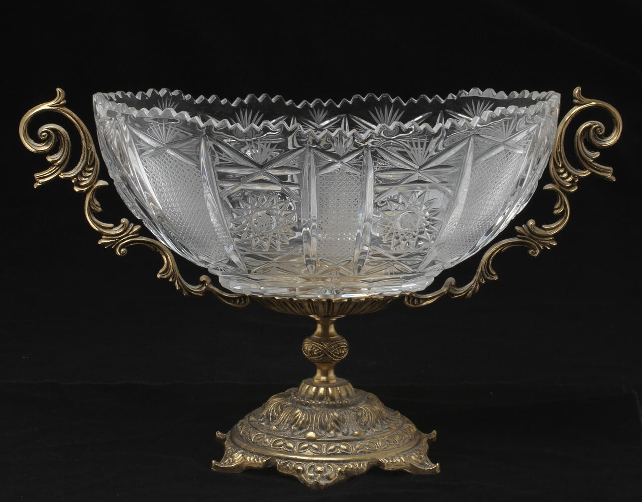 JARDINJÄR, metallfot med glasskål, 1900-tal.