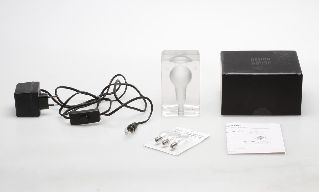 BLOCKLAMPA, glas, Design House, Stockholm.