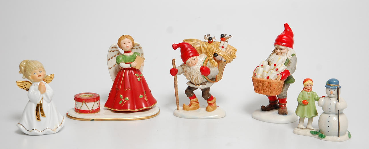 FIGURINER, 5 st tomtar, porslin.