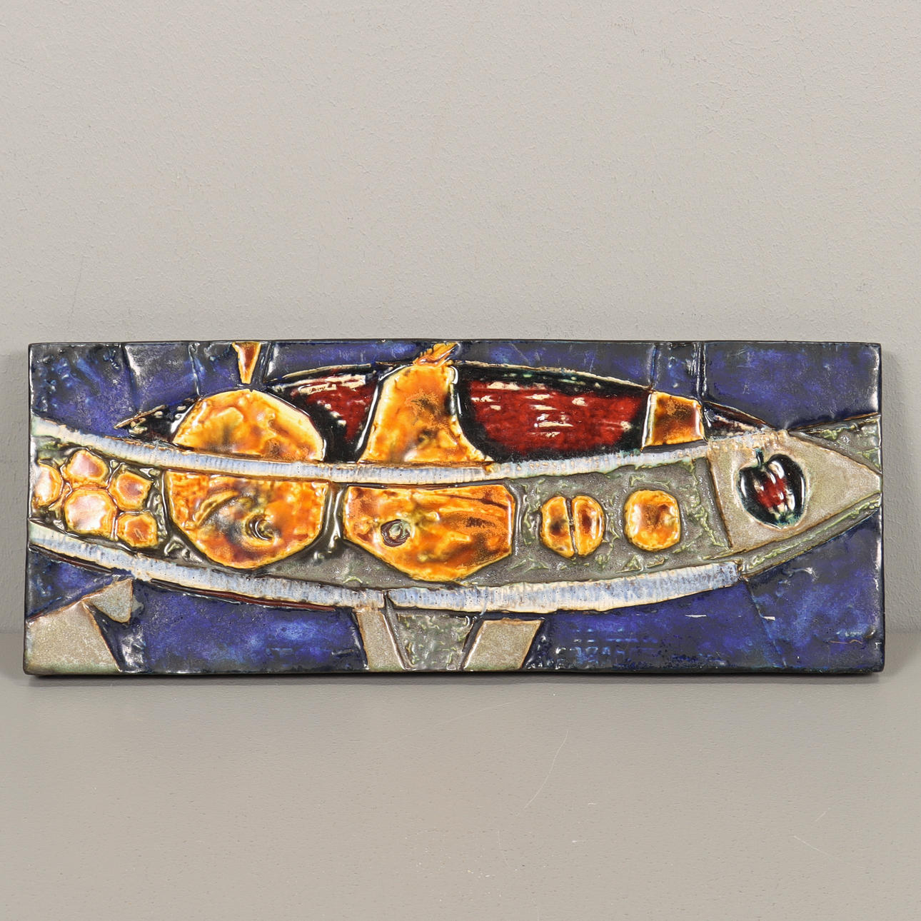 A ceramic painting by Helmut Schäffenacker.