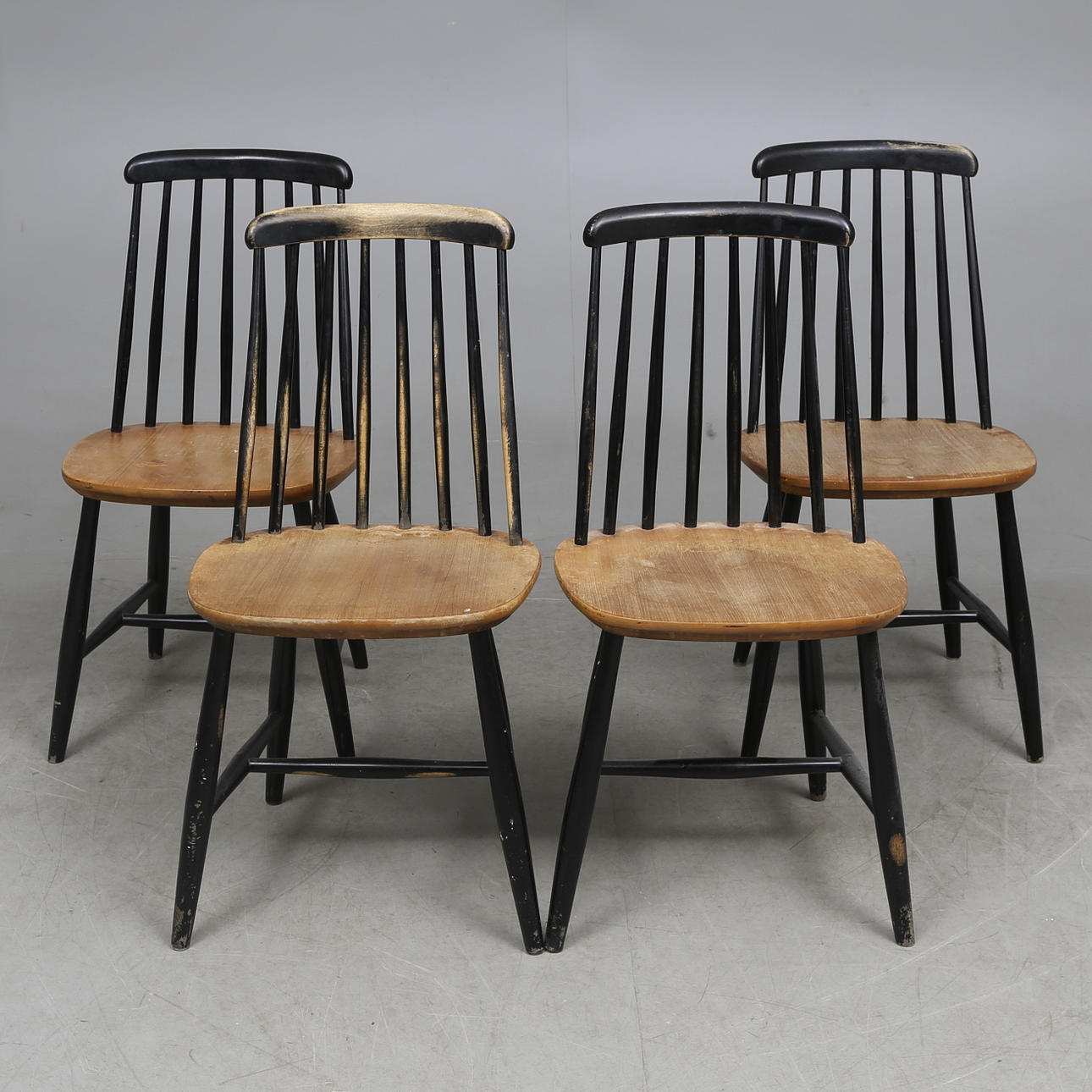 STOLAR, 4 st, Nesto, 1900-talets andra hälft.