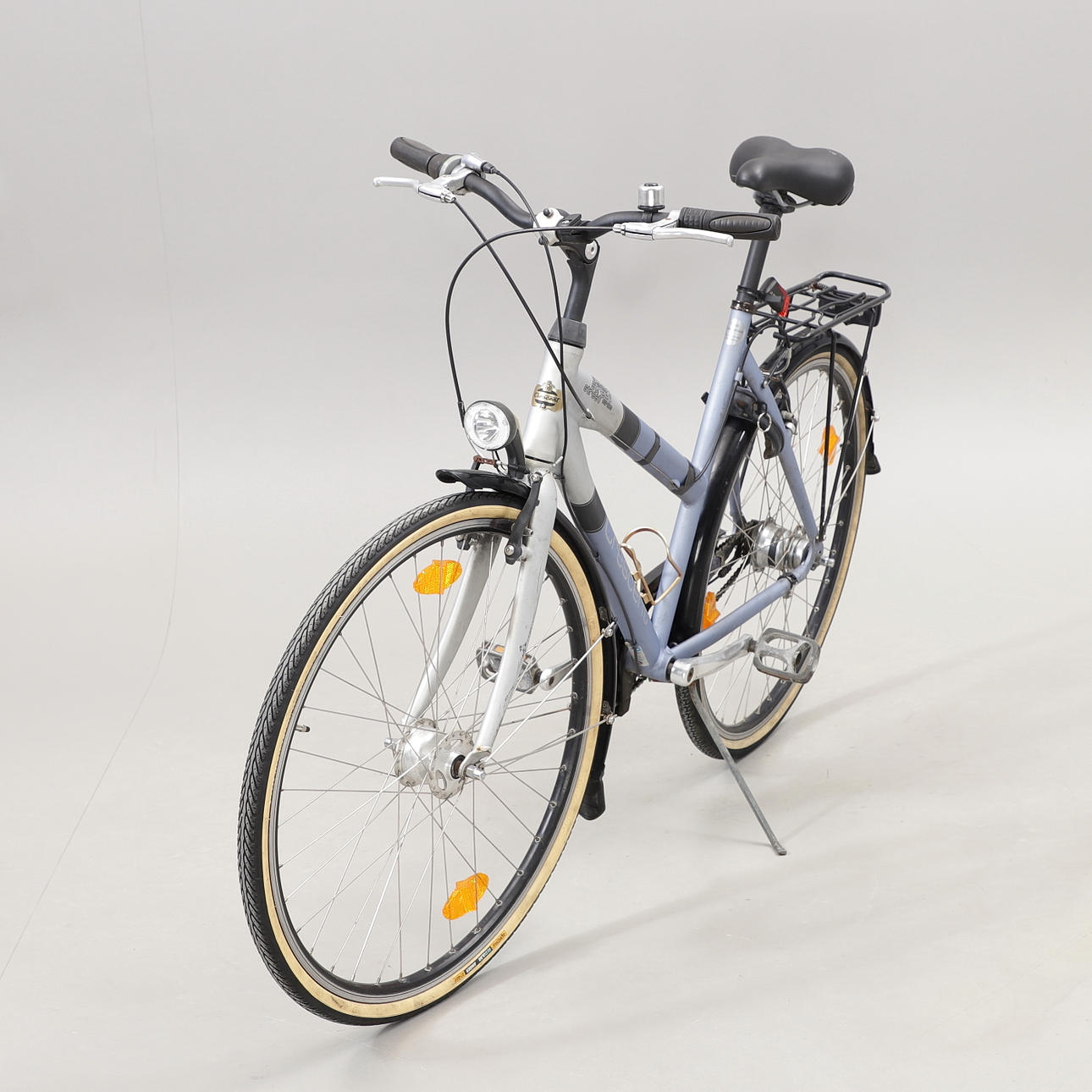 CYKEL, Crescent Street, 28 tum.