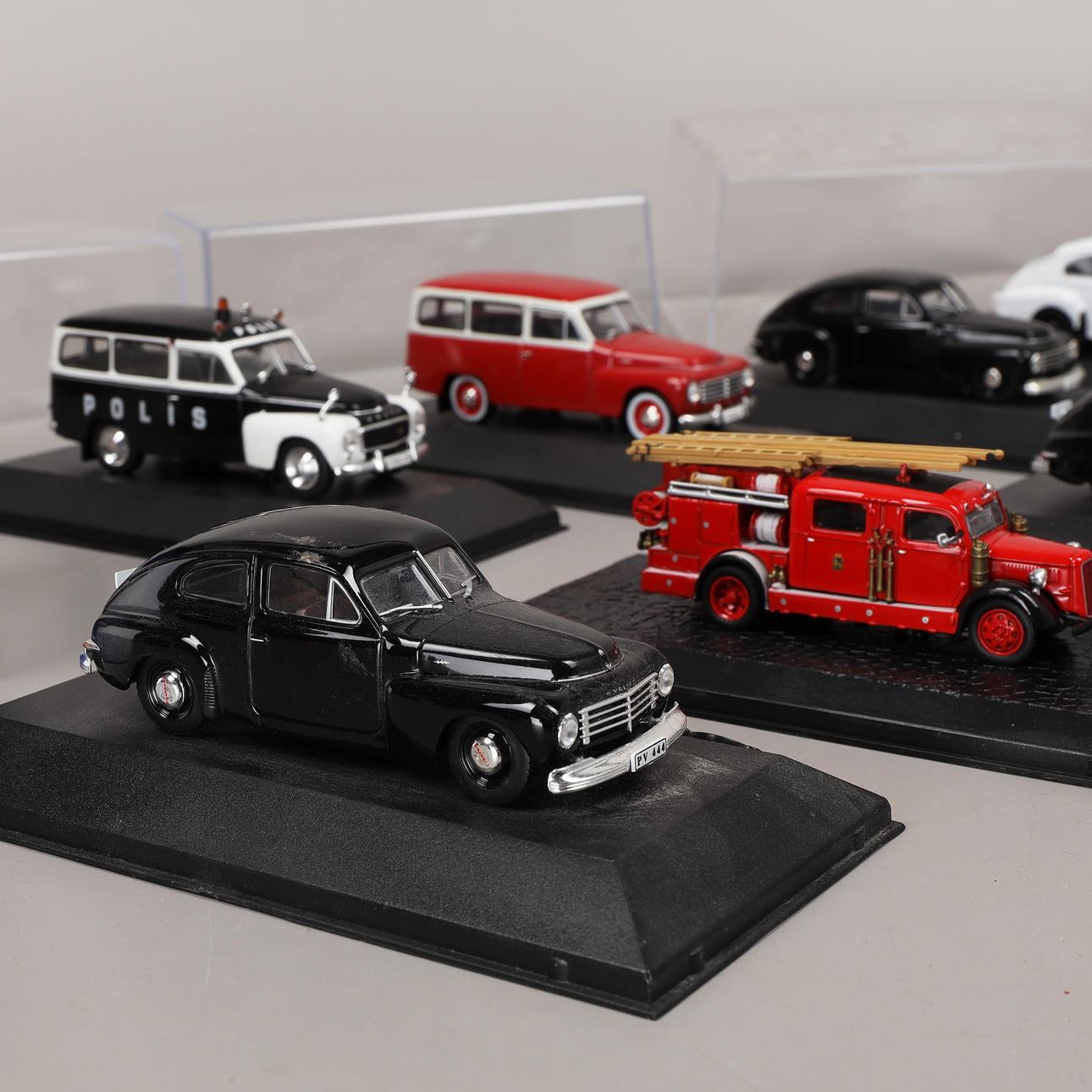 VOLVO-malliautoja, 10 kpl, 2000-luku.