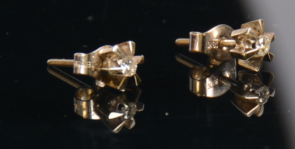 DIAMANTÖRHÄNGEN, 1-par, vitguld, 18K.