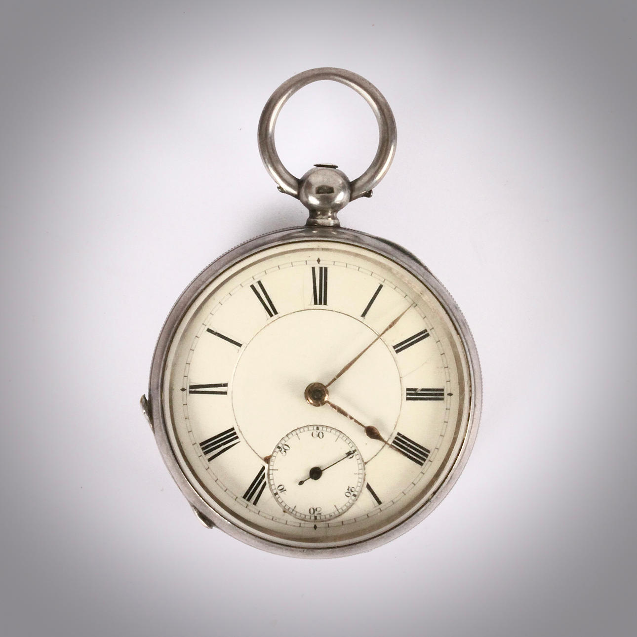 Un reloj de bolsillo de plata de ley, Waltham.