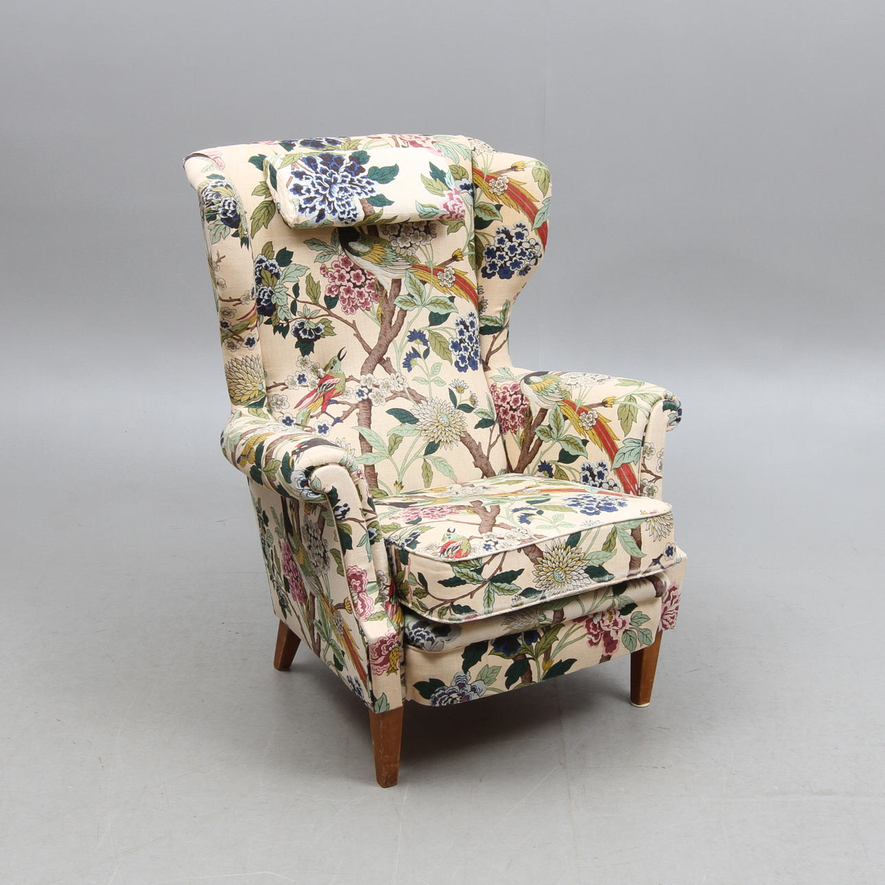 ÖRONLAPPSFÅTÖLJ, 1900-talets andra hälft.