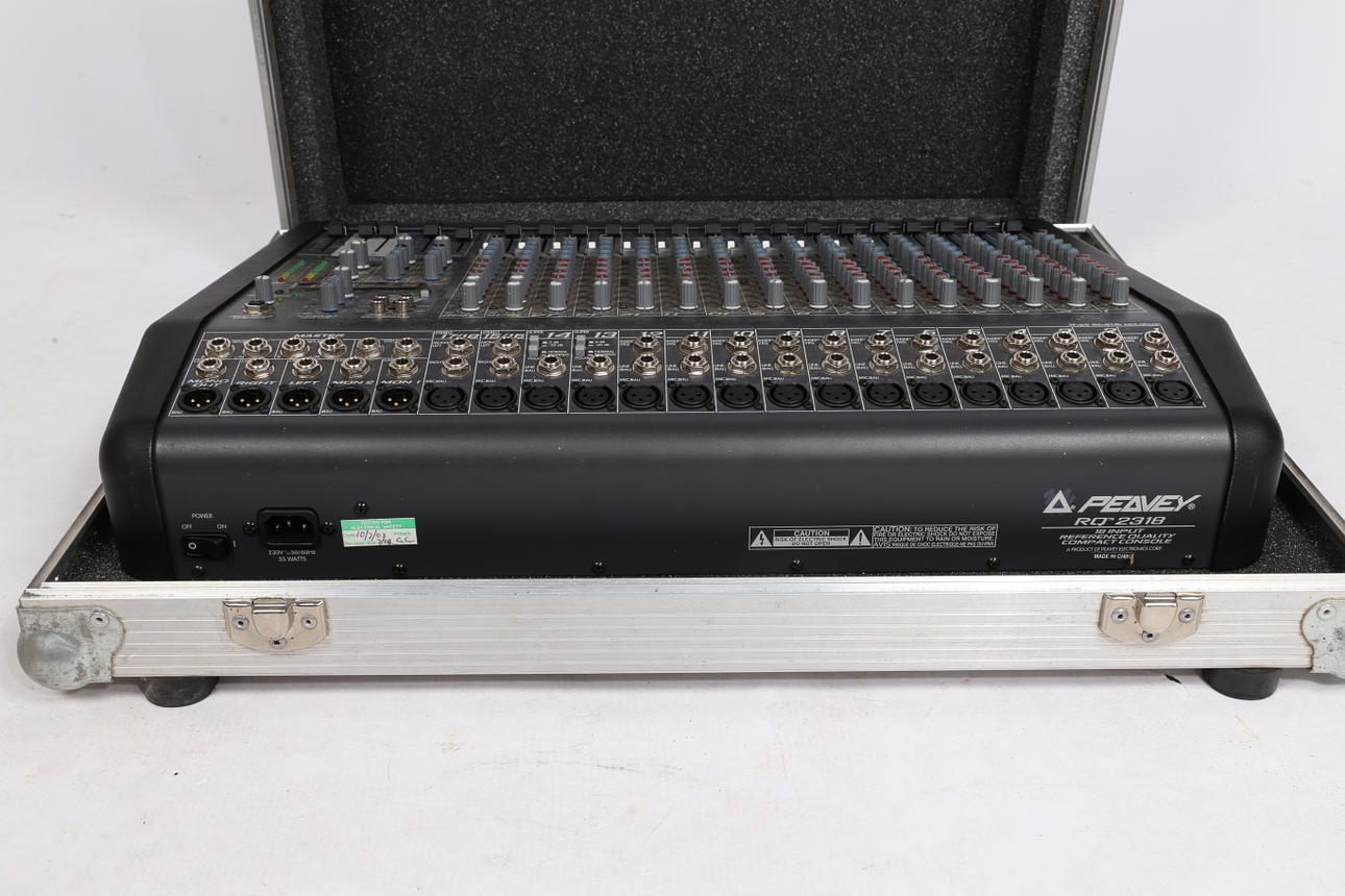 PEAVEY RQ 2318 MIXING CONSOLE. Miscellaneous - Miscellaneous