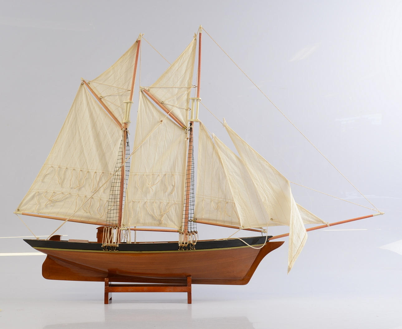 MODELLBÅT, 1900-talets senare hälft.