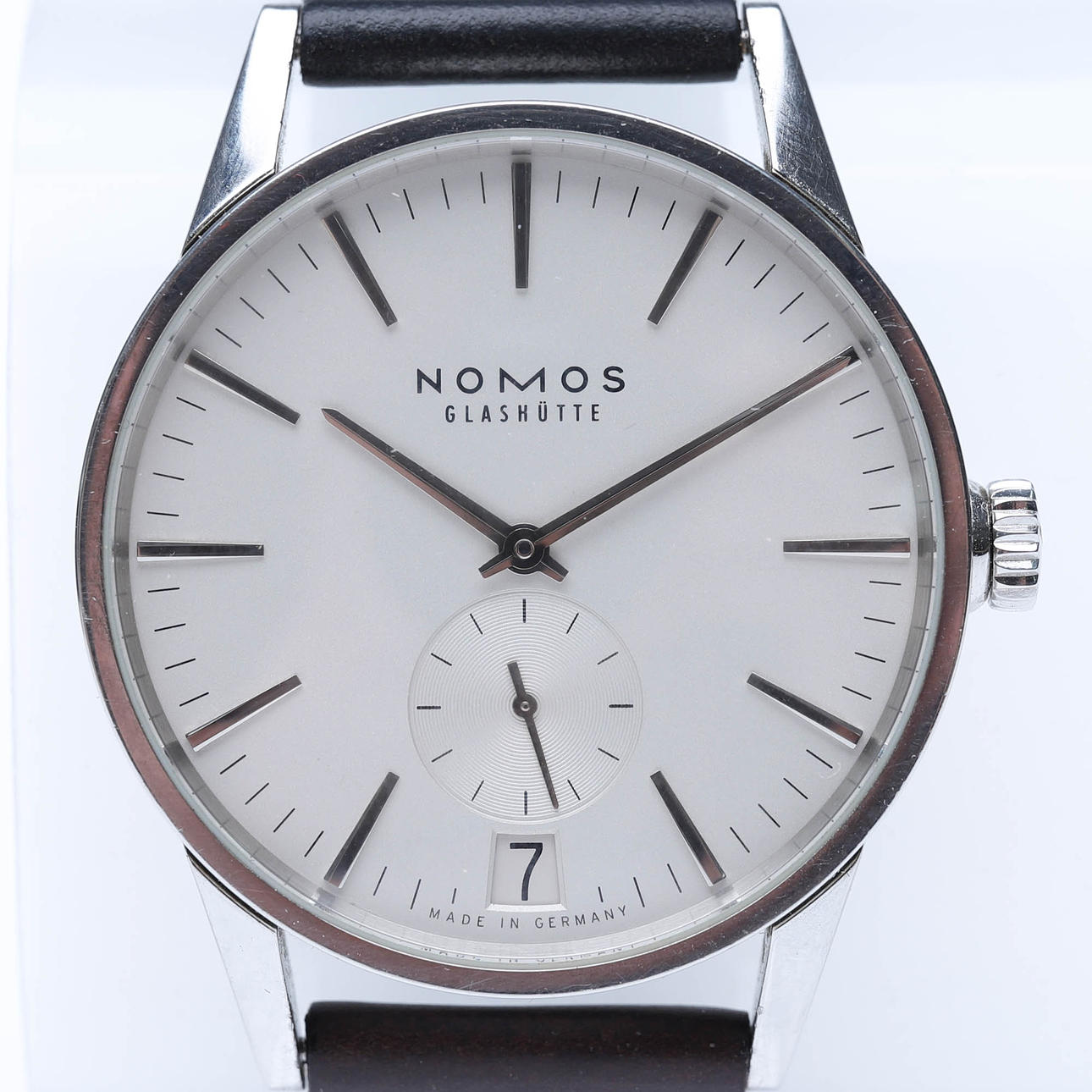 NOMOS GLASS HOOD, STEEL, AUTOMATIC, 40MM.