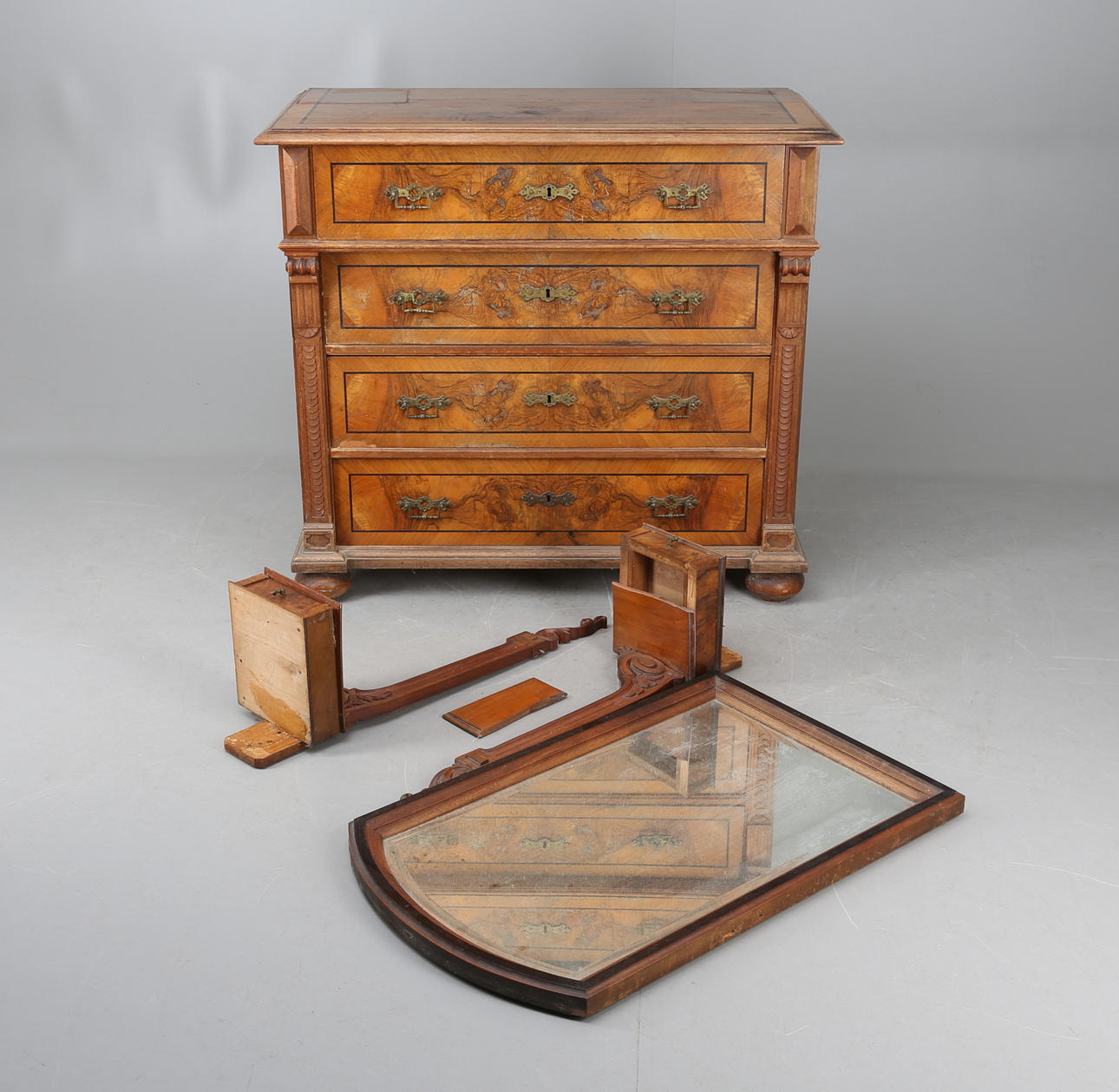 SPEGELBYRÅ, 18/1900-tal.