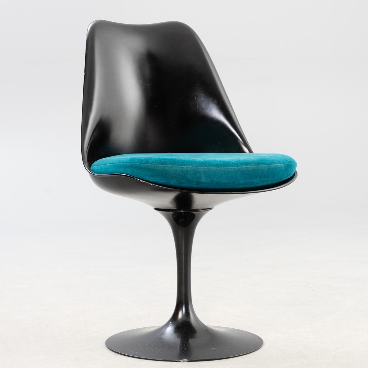 'Tulipanstol ''model, Eero Saarinen, Knoll International.