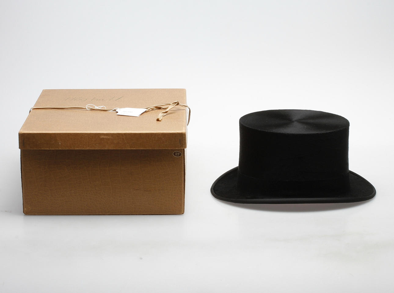 STORMHATT, Non plus ultra, 1900-talets första hälft.