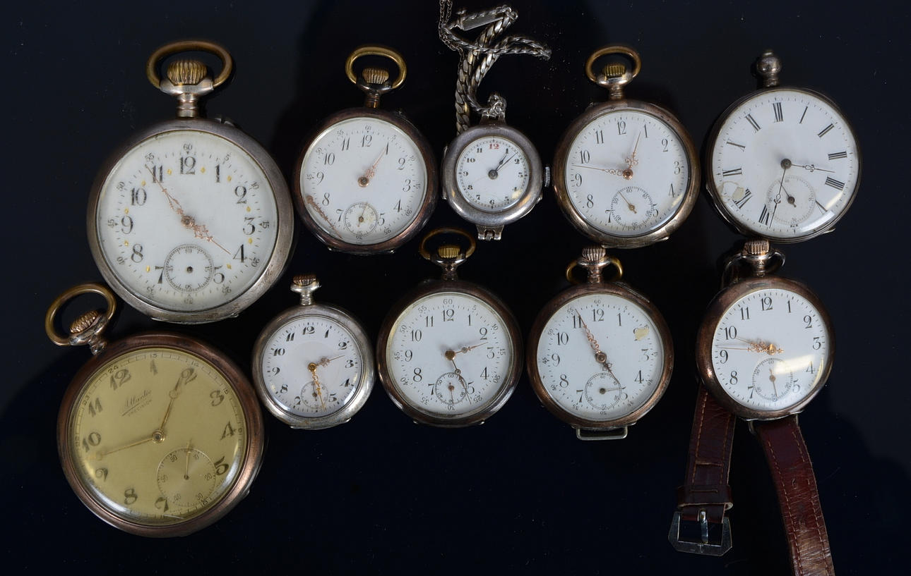 FICKUR, silver, 9 Stycken samt 1 armbandsur, Atlantic mm.