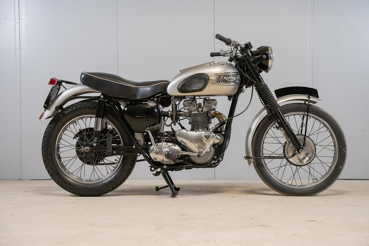TRIUMPH, Modell Trophy TR5M, 1957, England.