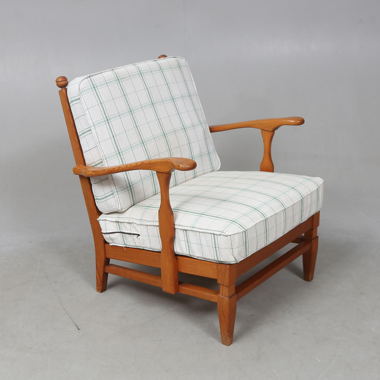 GÖSTA GÖPERTS. Fåtölj, ''Åre''.