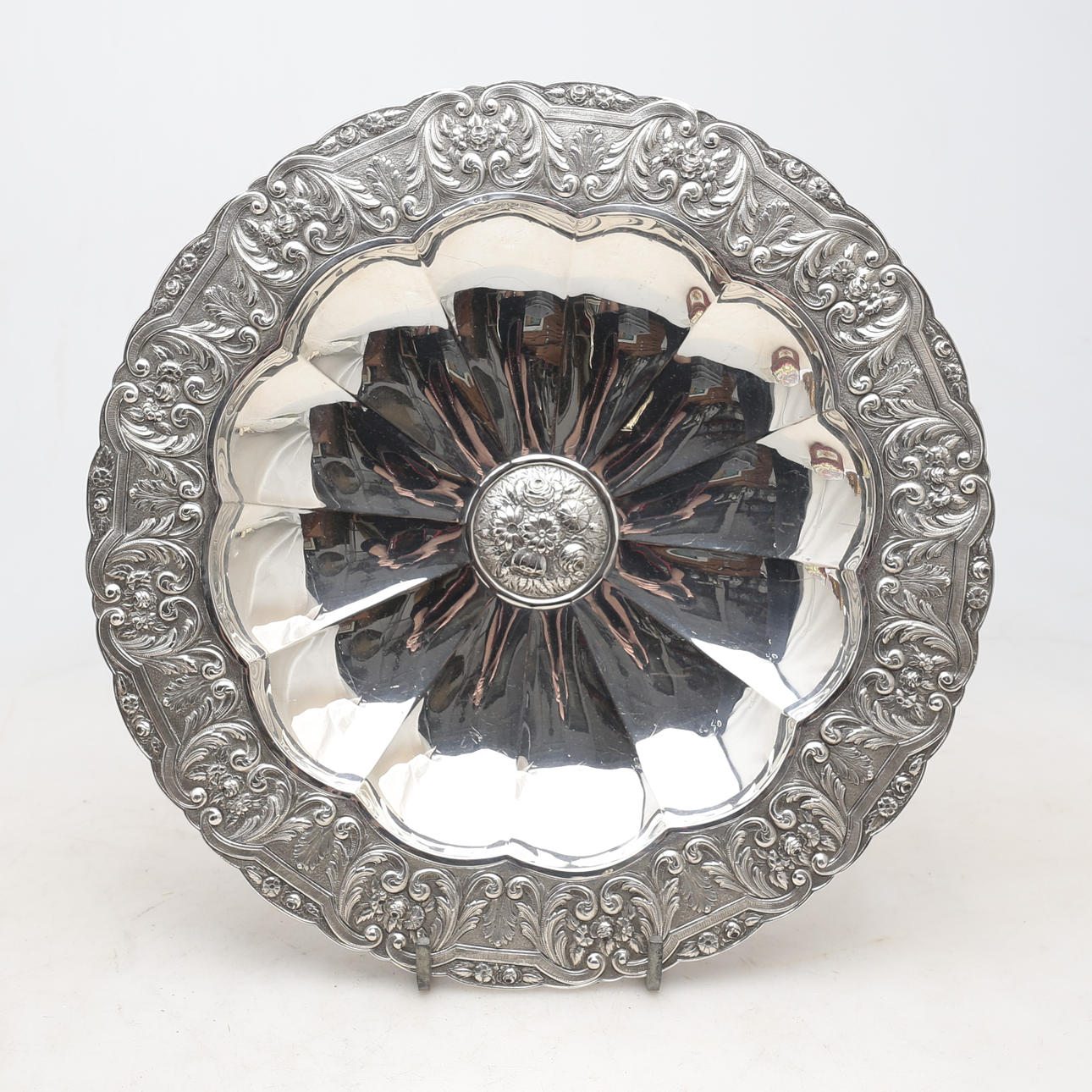 Silverbricka i barockstil, 1900-tal.