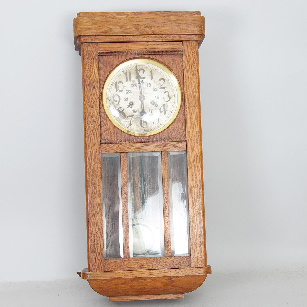 VÄGGUR, ek, 1900-talets första hälft.