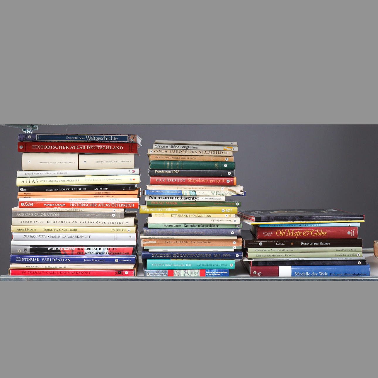 SAMLING BÖCKER OM ANTIKA KARTOR, mm.