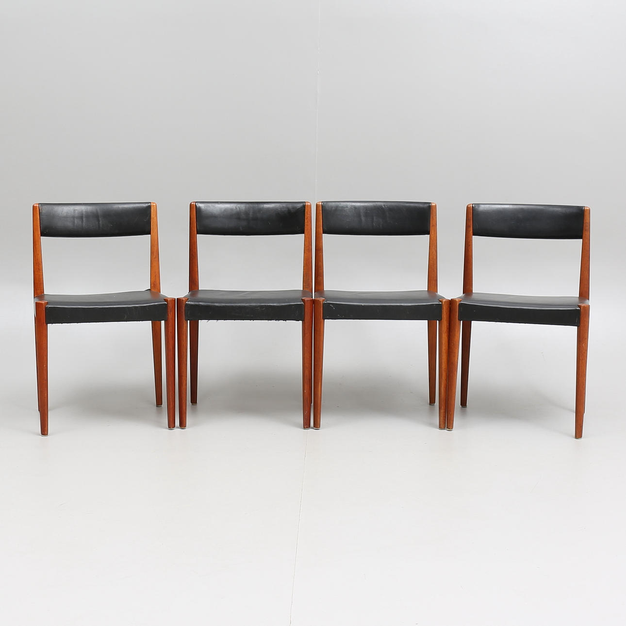 STOLAR, 4st, Aage Schmidt Christensen för Fritz Hansen, 1960-tal.