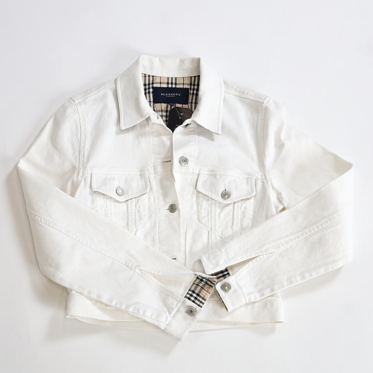 BURBERRY, Denim jacket/Jacket in white denim, size 36/38. Vintage