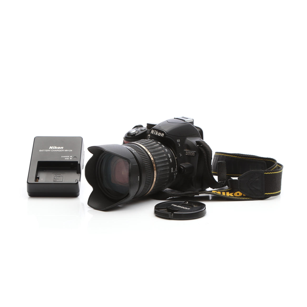 NIKON, DIGITALKAMERA. D3100 med Tamron AF 18-200 F/3,5-6,3. Foto 