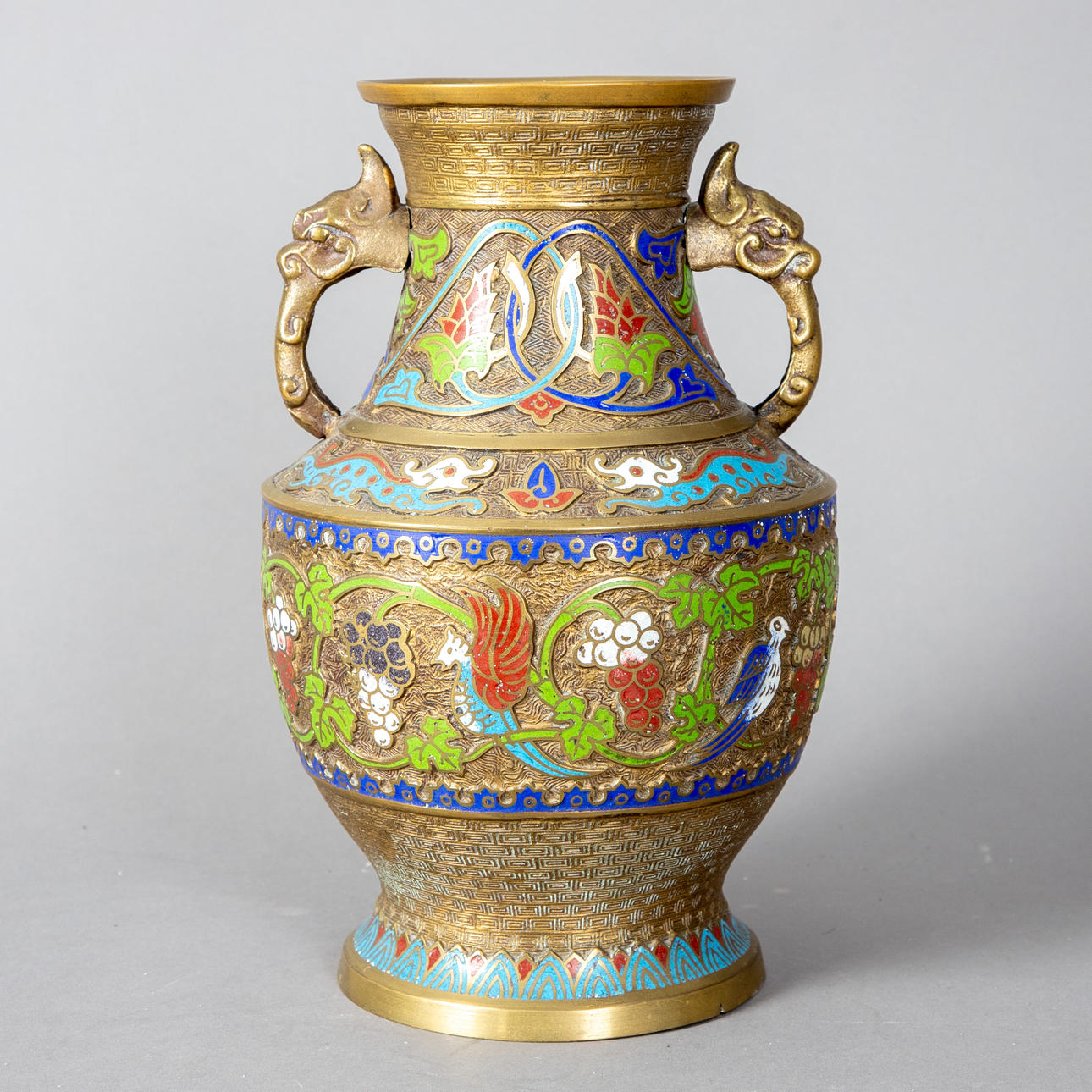 Large champlevé handle vase, Japan, 20. Jh.