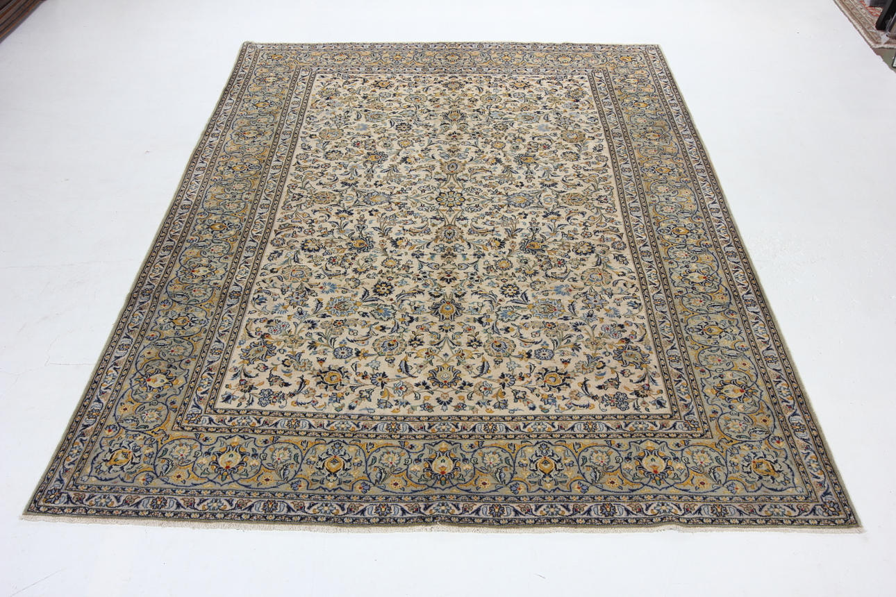 MATTA, persisk Kashan, 320 x 240 cm.