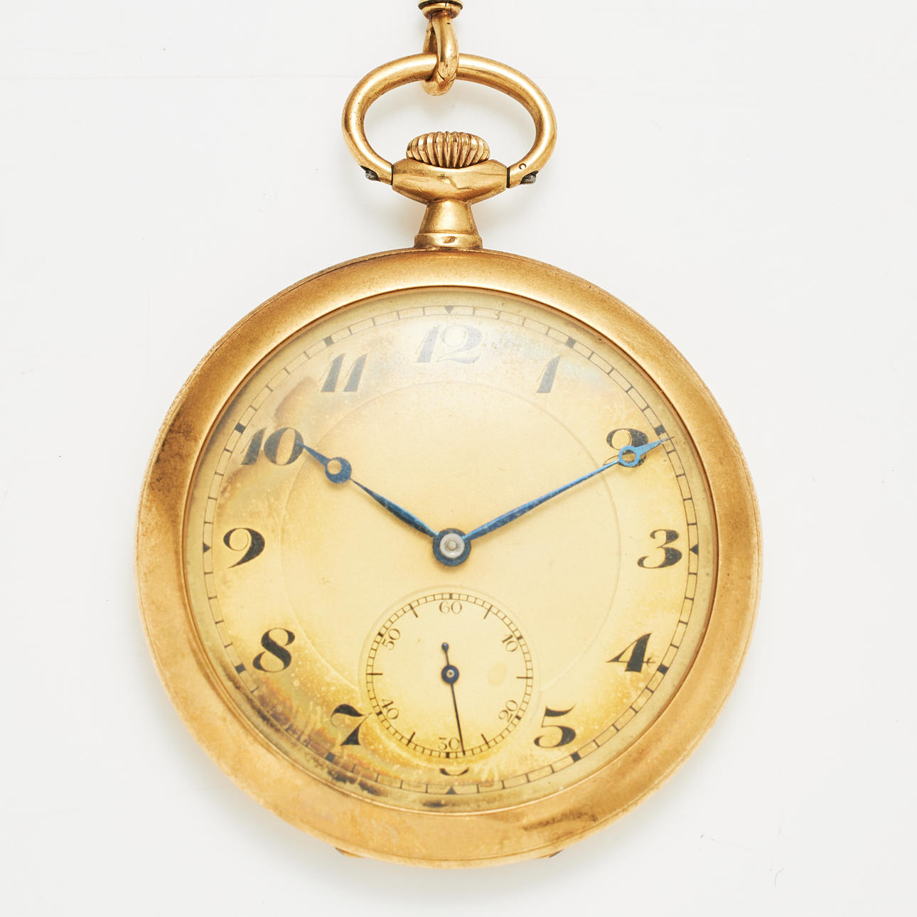 A pocket watch, Tavannes Watch Co, 18k gold, 1920s. Clocks