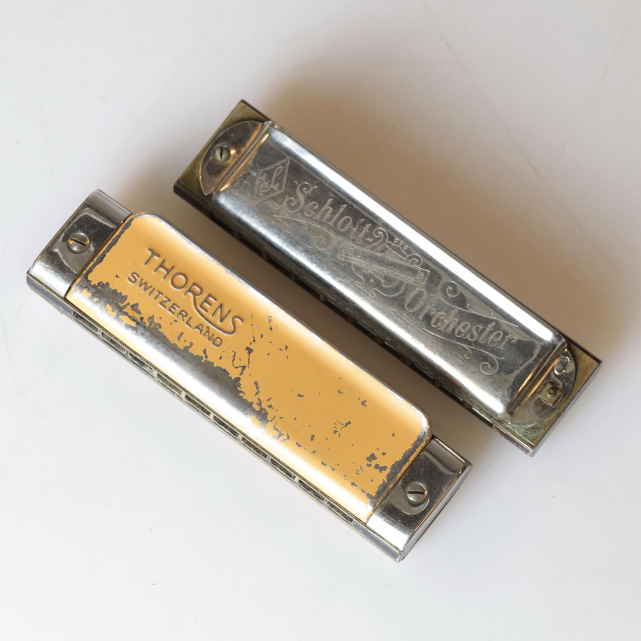 MUNSPEL, trä & metall, 1900-tal.