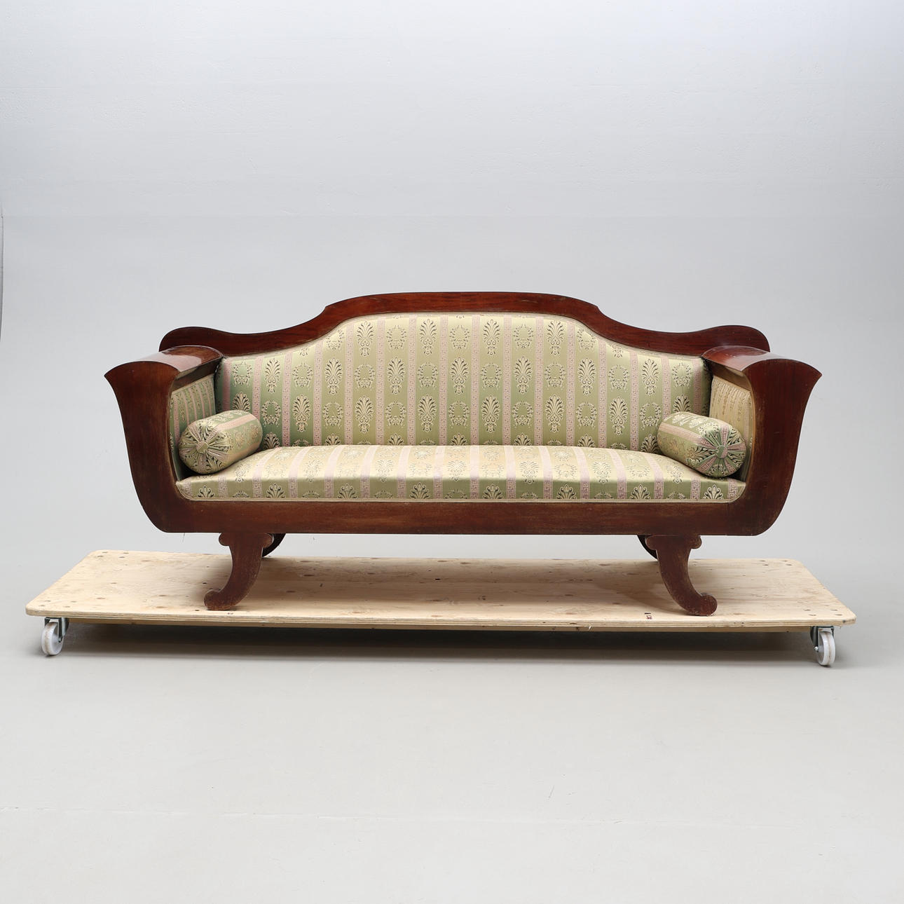 KARL-JOHAN SOFFA. Sekelskifte 18-1900tal.