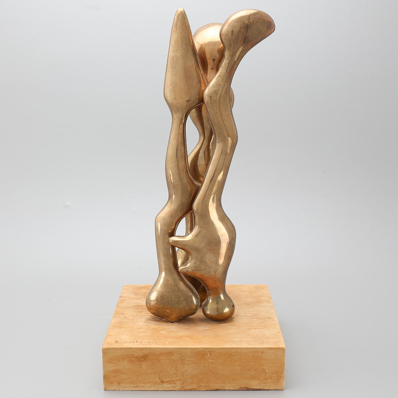 ARVID KÄLLSTRÖM. Skulptur, metall, signerad i sockeln.