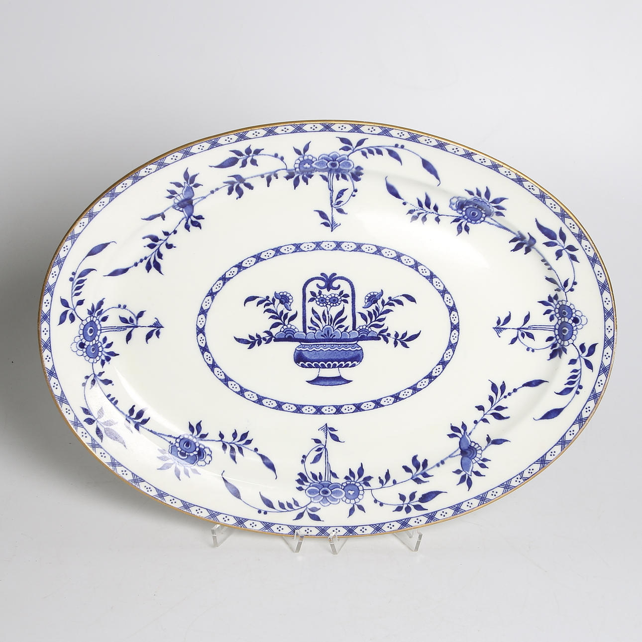 FAT, porslin, Delft, Minton, England. 1800-tal.